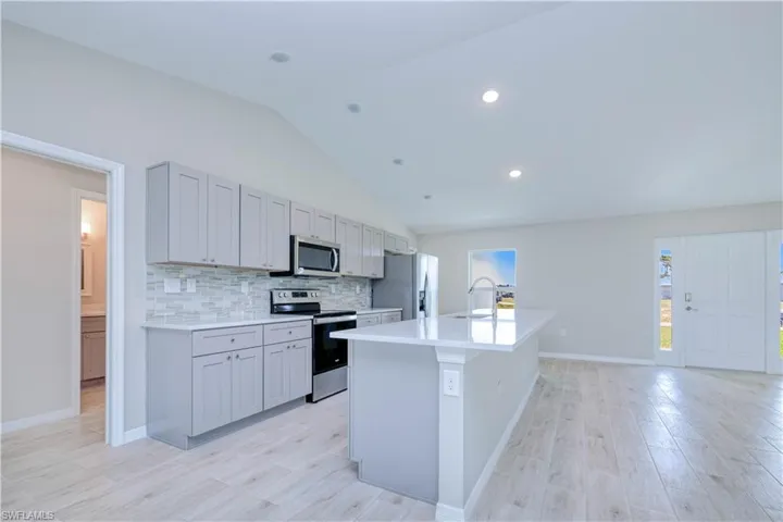 3424 Ne 15th Ave, Cape Coral Fl 33909