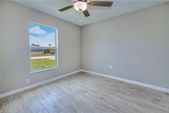 3424 Ne 15th Ave, Cape Coral Fl 33909
