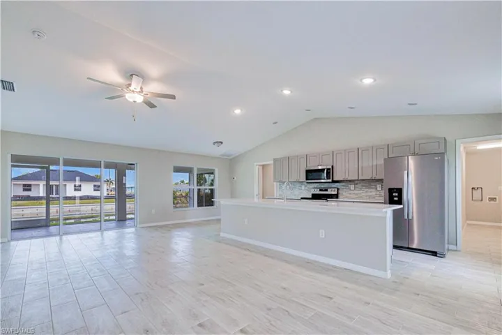 3424 Ne 15th Ave, Cape Coral Fl 33909