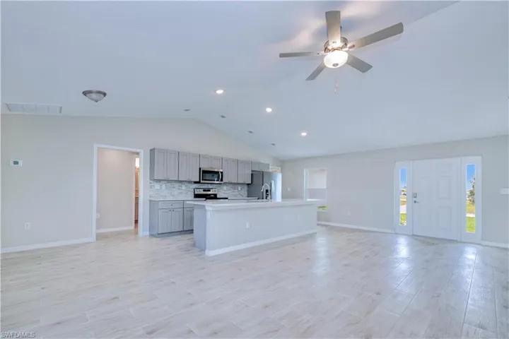 3424 Ne 15th Ave, Cape Coral Fl 33909