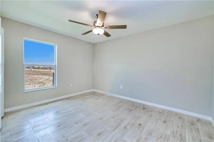 3424 Ne 15th Ave, Cape Coral Fl 33909