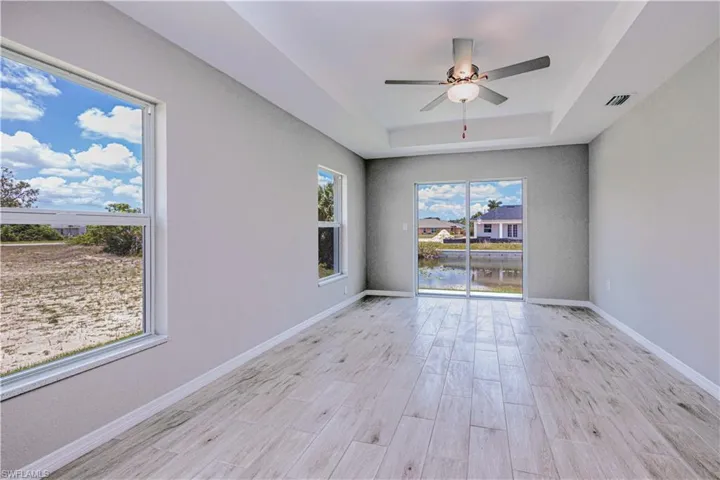3424 Ne 15th Ave, Cape Coral Fl 33909