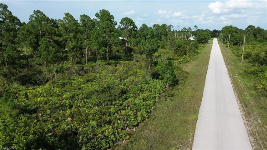 1115 Chiefland St E, Lehigh Acres, Florida 33974