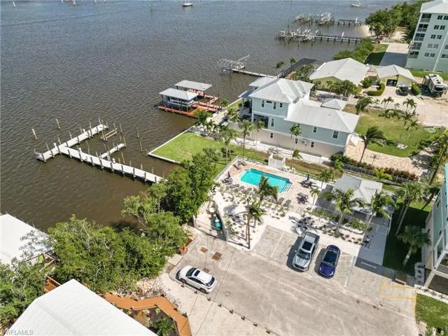 276 Delmar Ave, Fort Myers Beach, Florida 33931