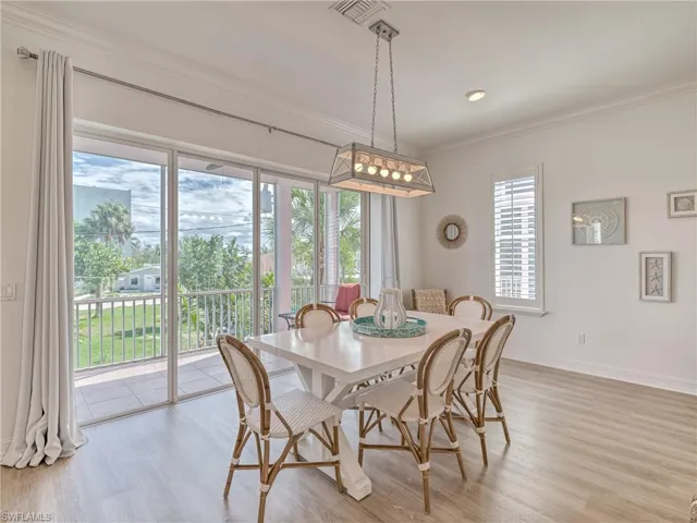 276 Delmar Ave, Fort Myers Beach, Florida 33931