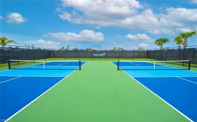 Outdoor Pickleball