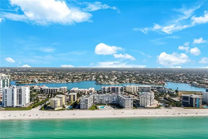 3443 Gulf Shore Blvd N 803, Naples, Florida 34103