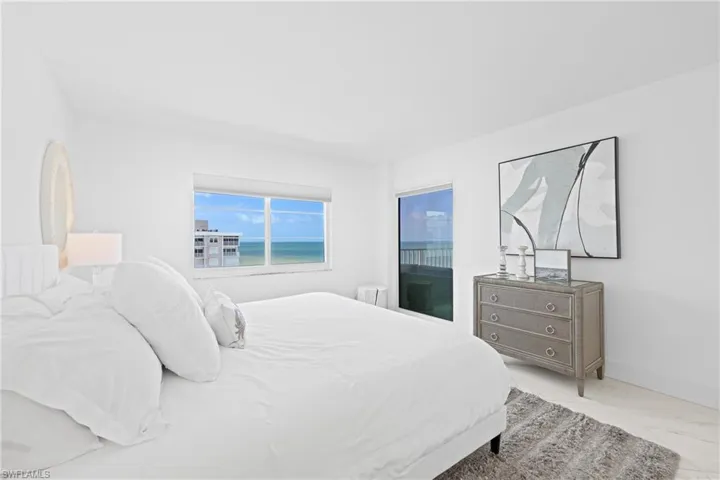 3443 Gulf Shore Blvd N 803, Naples, Florida 34103
