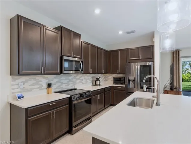 6553  Good Life  ST, Fort Myers, FL 33966