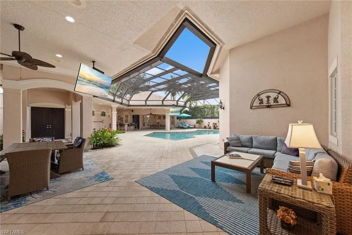 4661 Idylwood Ln, Naples, Florida 34119