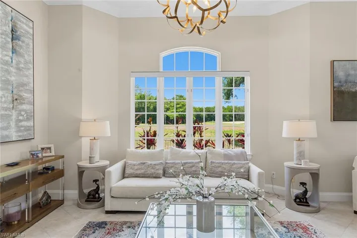 4661  Idylwood  LN, Naples, FL 34119