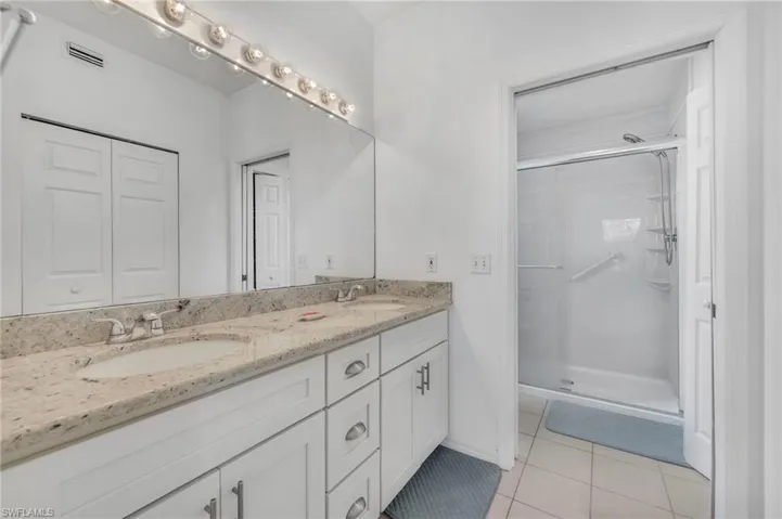 3410 Crown Pointe Blvd 102, Naples, Florida 34112