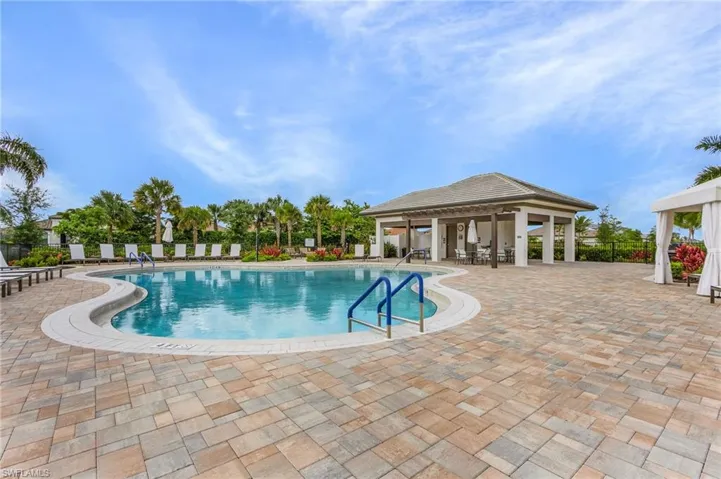 Second neighborhood Pool