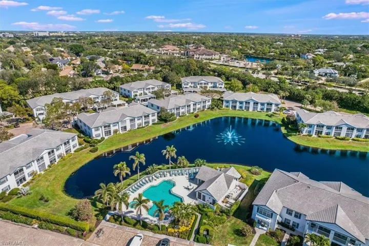 871  Tanbark  DR, Naples, FL 34108