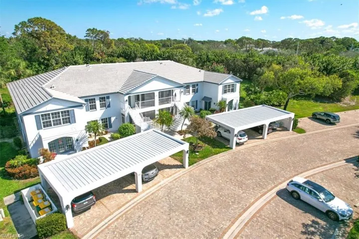 871  Tanbark  DR, Naples, FL 34108