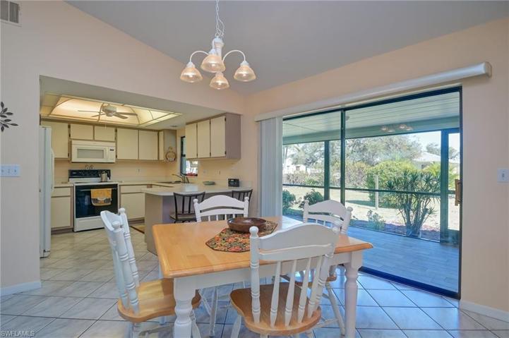 3623 SW 1st PL, CAPE CORAL FL 33914