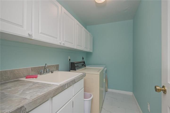 3623 SW 1st PL, CAPE CORAL FL 33914