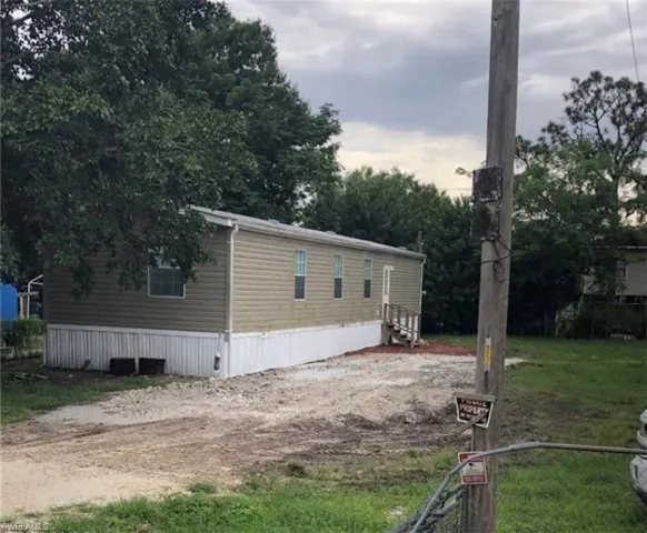 1421 Orange St, Immokalee, Florida 34142