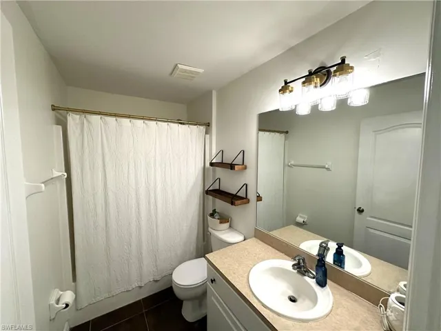 688  Homestead S RD, Lehigh Acres, FL 33974