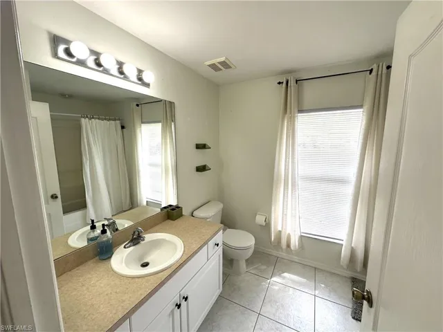 688  Homestead S RD, Lehigh Acres, FL 33974