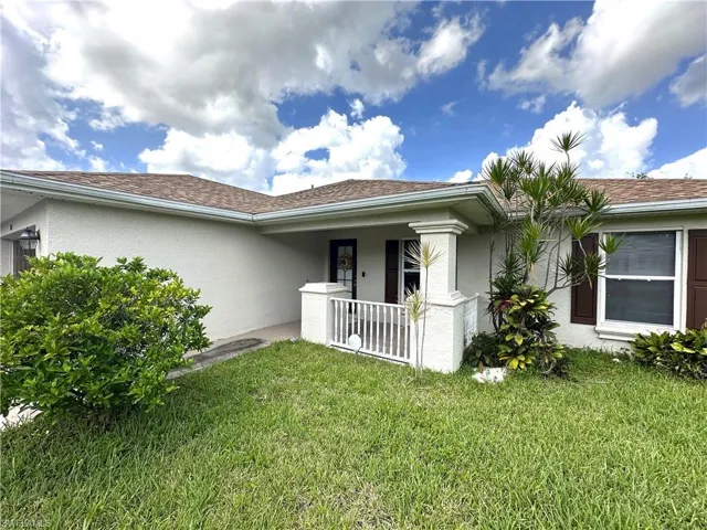 688  Homestead S RD, Lehigh Acres, FL 33974