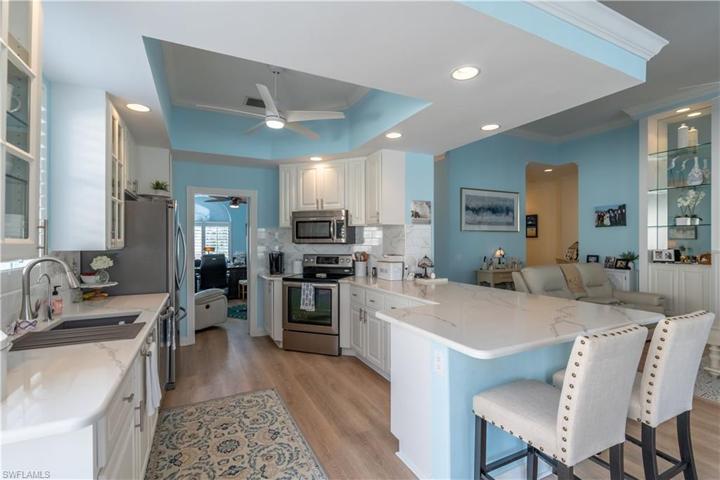 7707 Tommasi CT, NAPLES FL 34114
