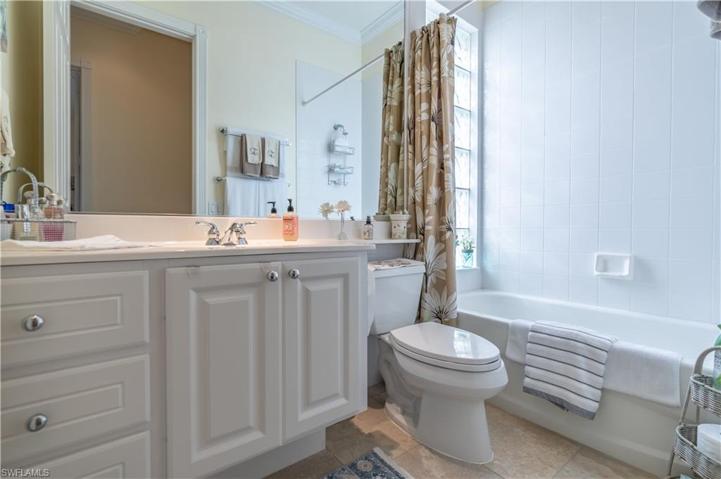 7707 Tommasi CT, NAPLES FL 34114