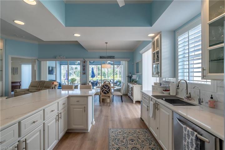 7707 Tommasi CT, NAPLES FL 34114