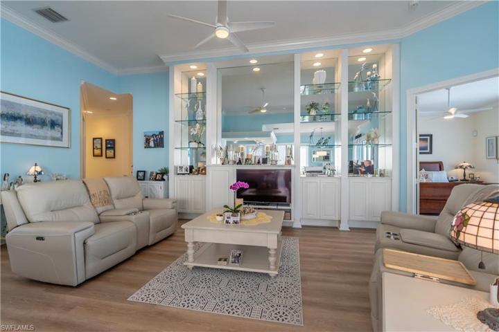 7707 Tommasi CT, NAPLES FL 34114