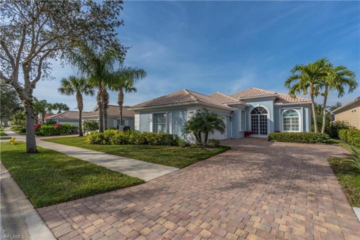 7707 Tommasi CT, NAPLES FL 34114