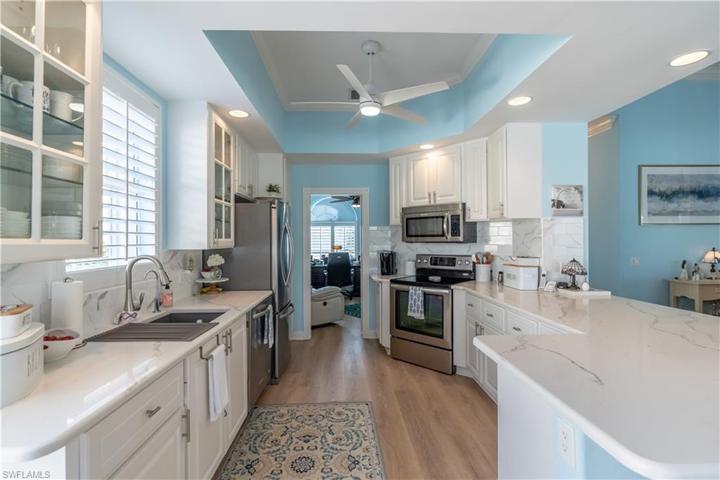 7707 Tommasi CT, NAPLES FL 34114