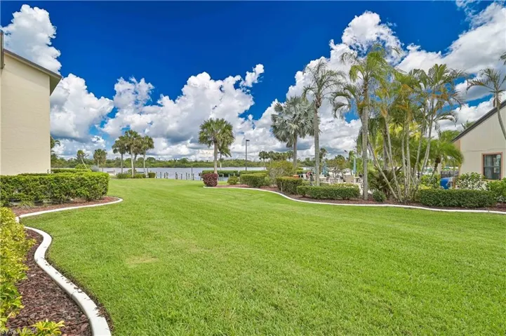 16150 Bay Pointe Blvd 107, North Fort Myers, Florida 33917