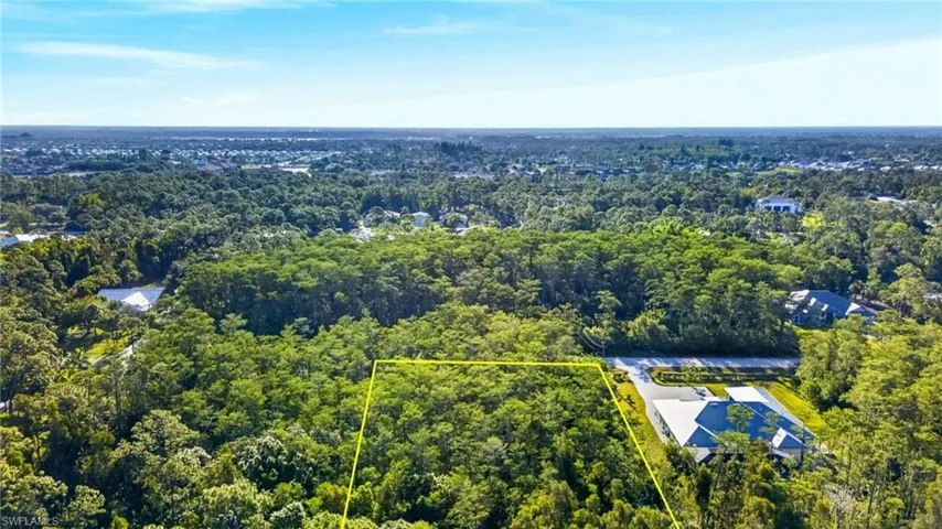25504 Busy Bee Dr, Bonita Springs, Florida 34135