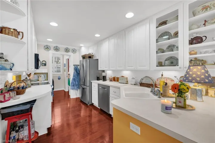 5505 Cove Cir, Naples, Florida 34119