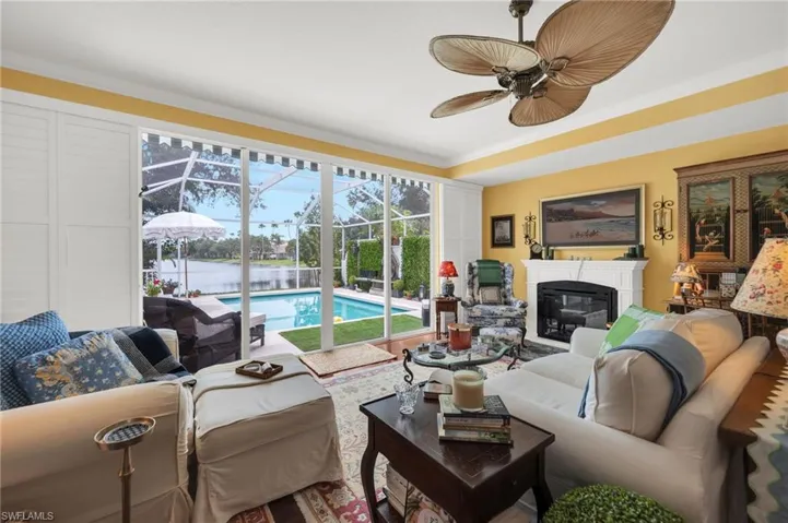 5505 Cove Cir, Naples, Florida 34119