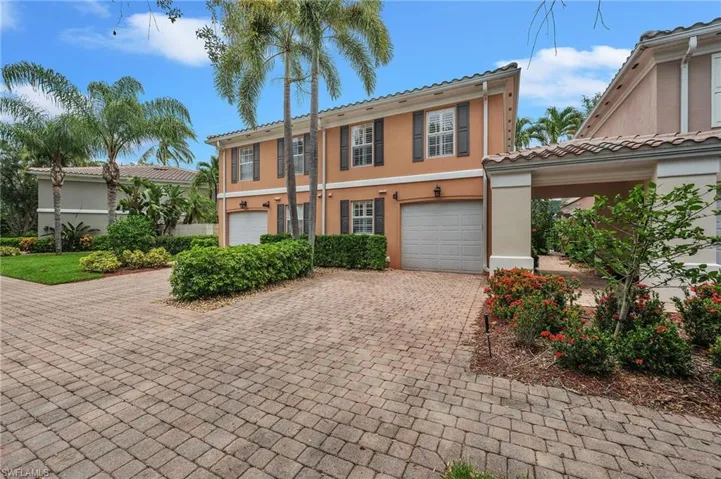 5505 Cove Cir, Naples, Florida 34119