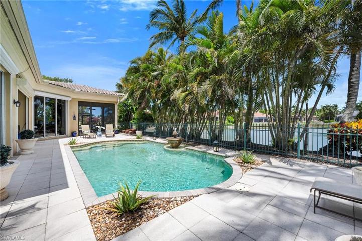 Imagine this winter living here?! Welcome home....