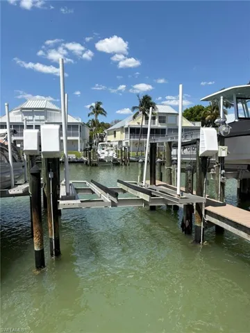 Dock 5 – 4341  Bay Beach  LN, Fort Myers Beach, FL 33931