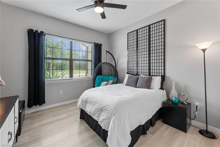 26127  Palace  LN, Bonita Springs, FL 34135