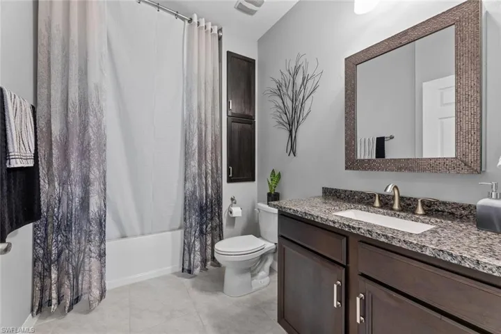 26127  Palace  LN, Bonita Springs, FL 34135