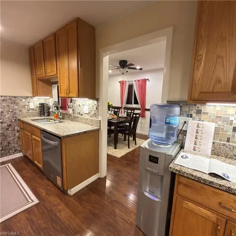 5512 25th Pl Sw, Naples, Florida 34116