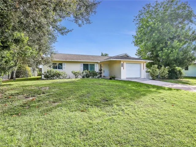 5512 25th Pl Sw, Naples, Florida 34116