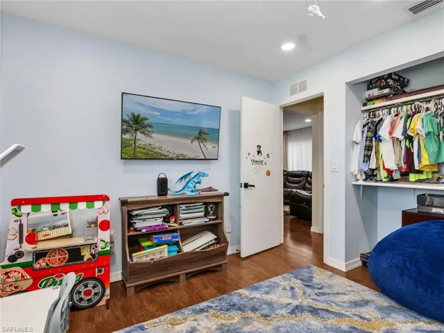 5512 25th Pl Sw, Naples, Florida 34116