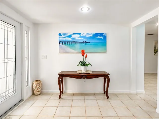 1709 Se 44th St, Cape Coral, Florida 33904