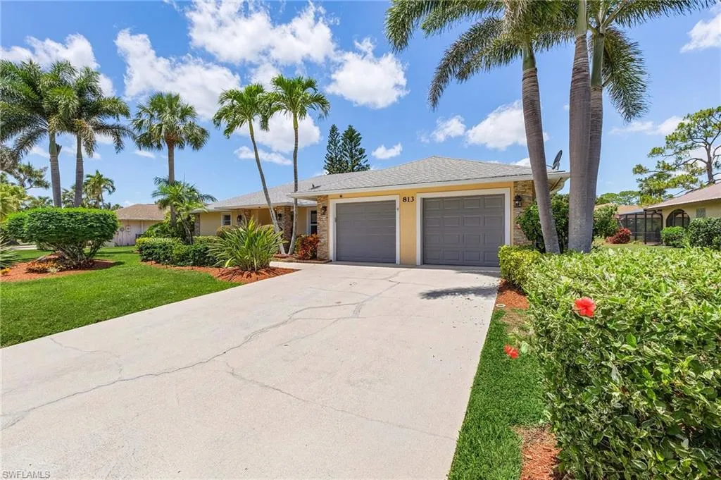 813 Saint Andrews BLVD, Naples, FL 34113,225045819