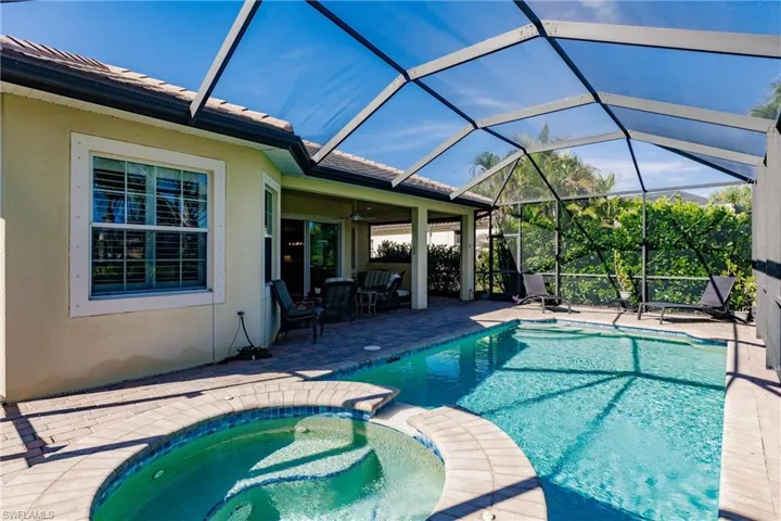 Additional areas for sunning and relaxation on Lanai deck.
