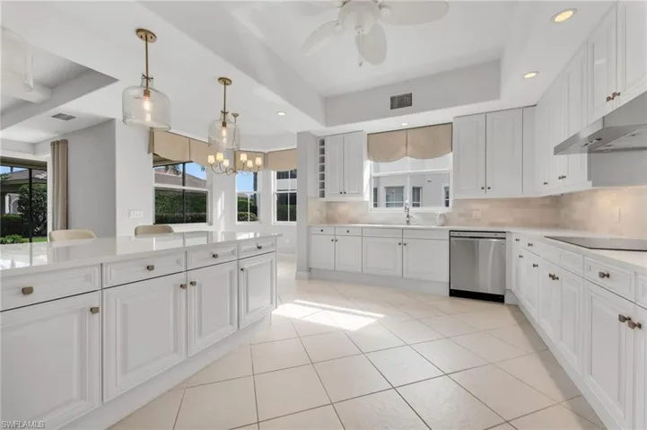 Large Kitchen