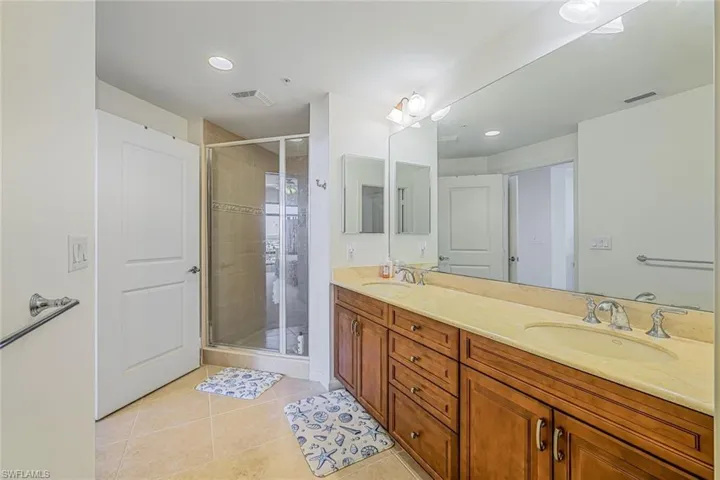 5781  Cape Harbour  DR, Cape Coral, FL 33914