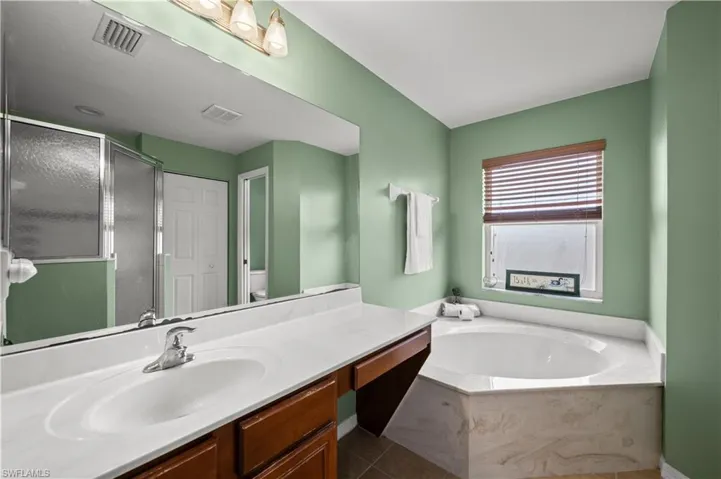 11582  Plantation Preserve S CIR, Fort Myers, FL 33966