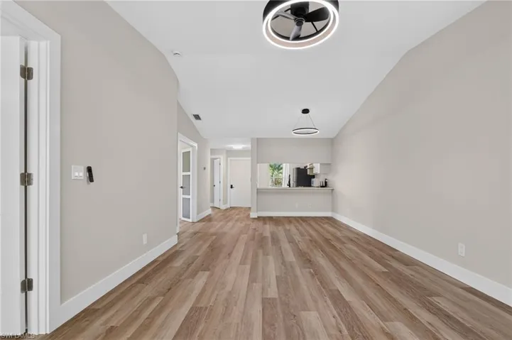 1915 Courtyard Way 202, Naples, Florida 34112
